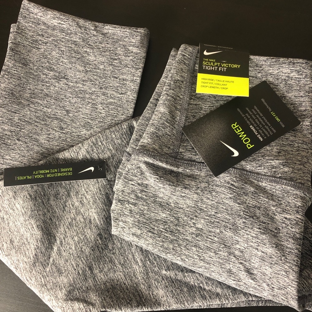 Nike Dri-Fit Gray Capri Cropped Pants Size Small